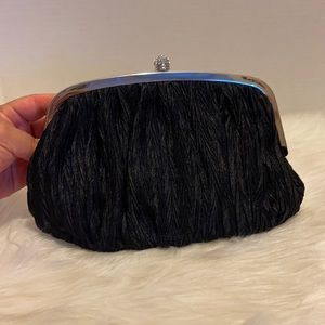 NEIMAN MARCUS BLACK EVENING FORMAL BAG